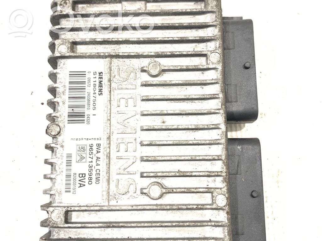 Engine control unit/module   8200031512,9657135980,S118447505J