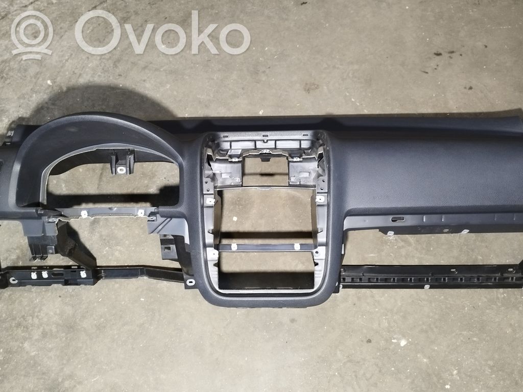 Volkswagen Golf V Panel de instrumentos 