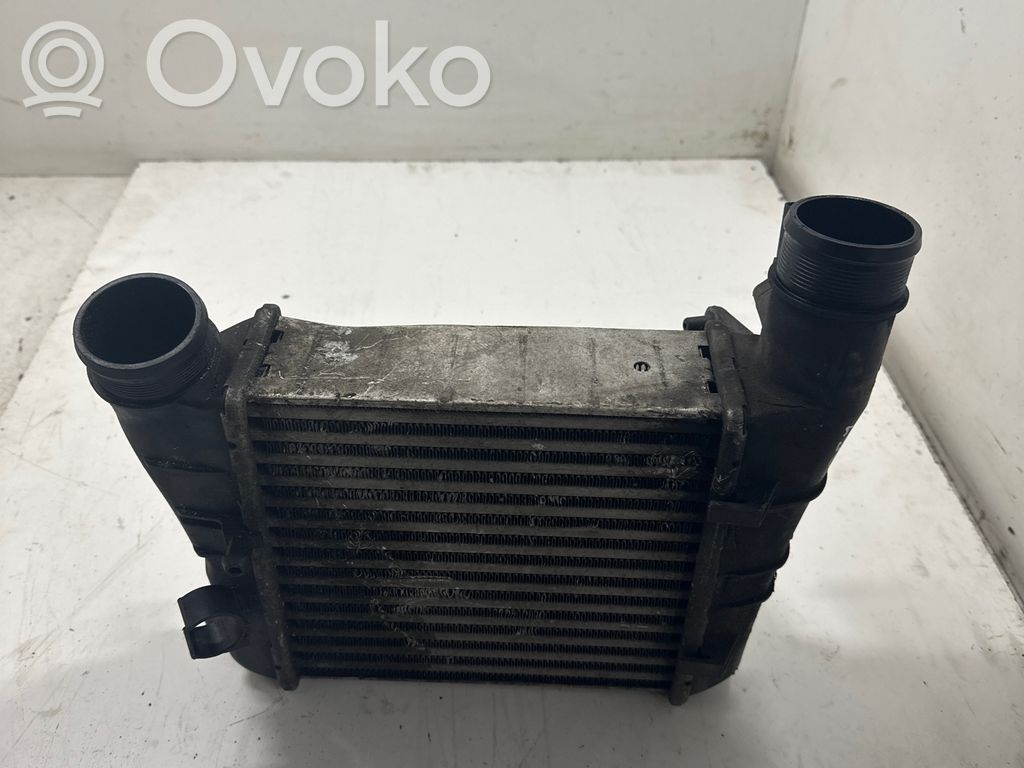 Audi A4 S4 B7 8E 8H Radiador intercooler 