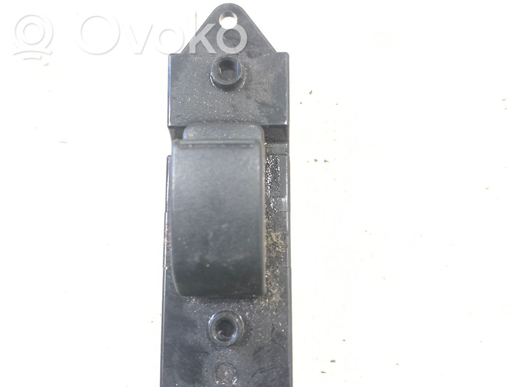 Mitsubishi Lancer Electric window control switch 