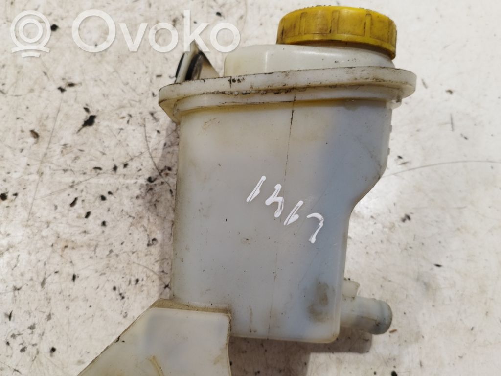 Fiat Doblo Ohjaustehostimen nestesäiliö 