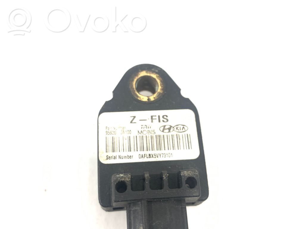 Hyundai i30 Oro pagalvių smūgio daviklis 