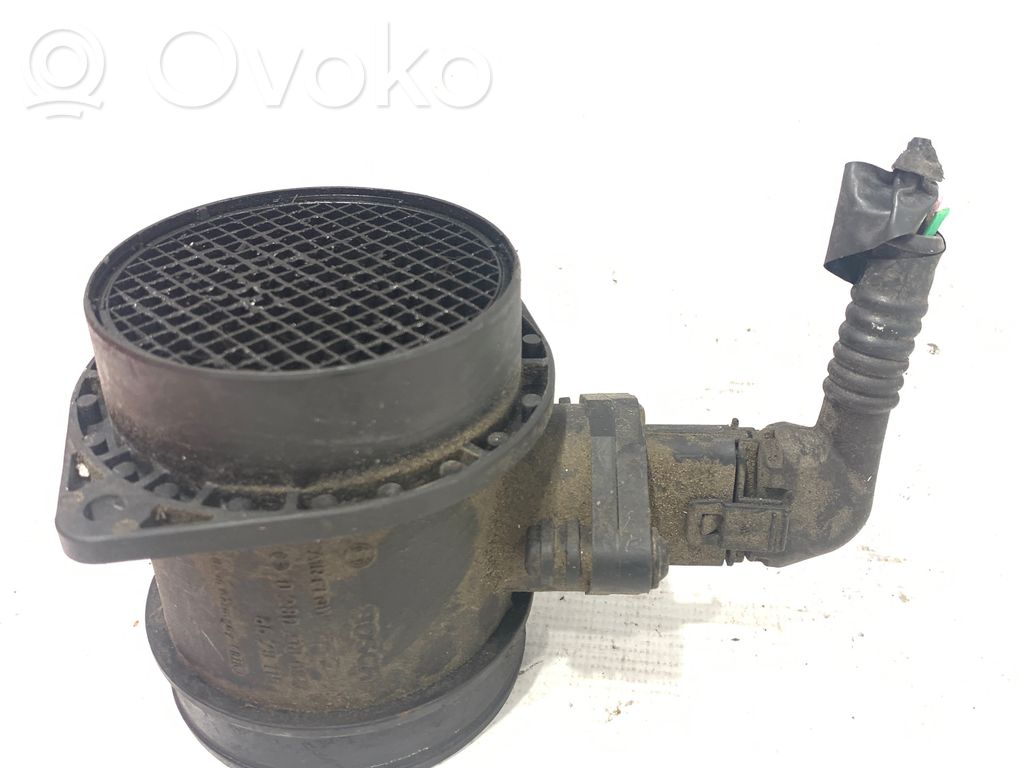 Volvo XC70 Przepływomierz masowy powietrza MAF 