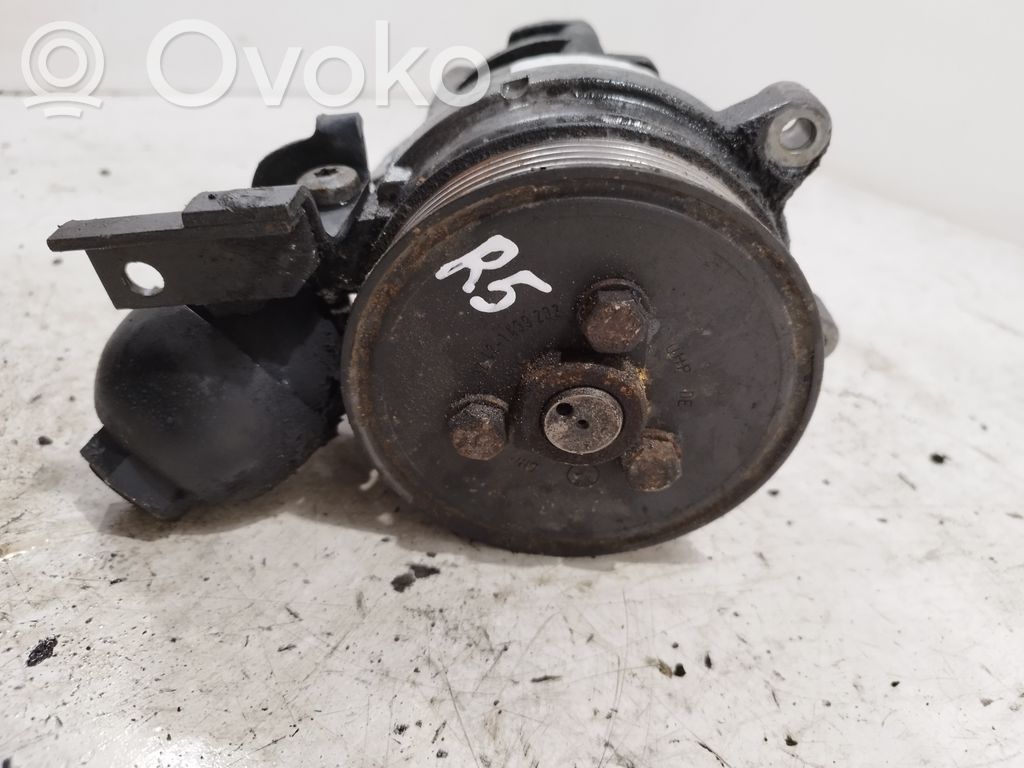 BMW 7 E65 E66 Pompe direction assistée 
