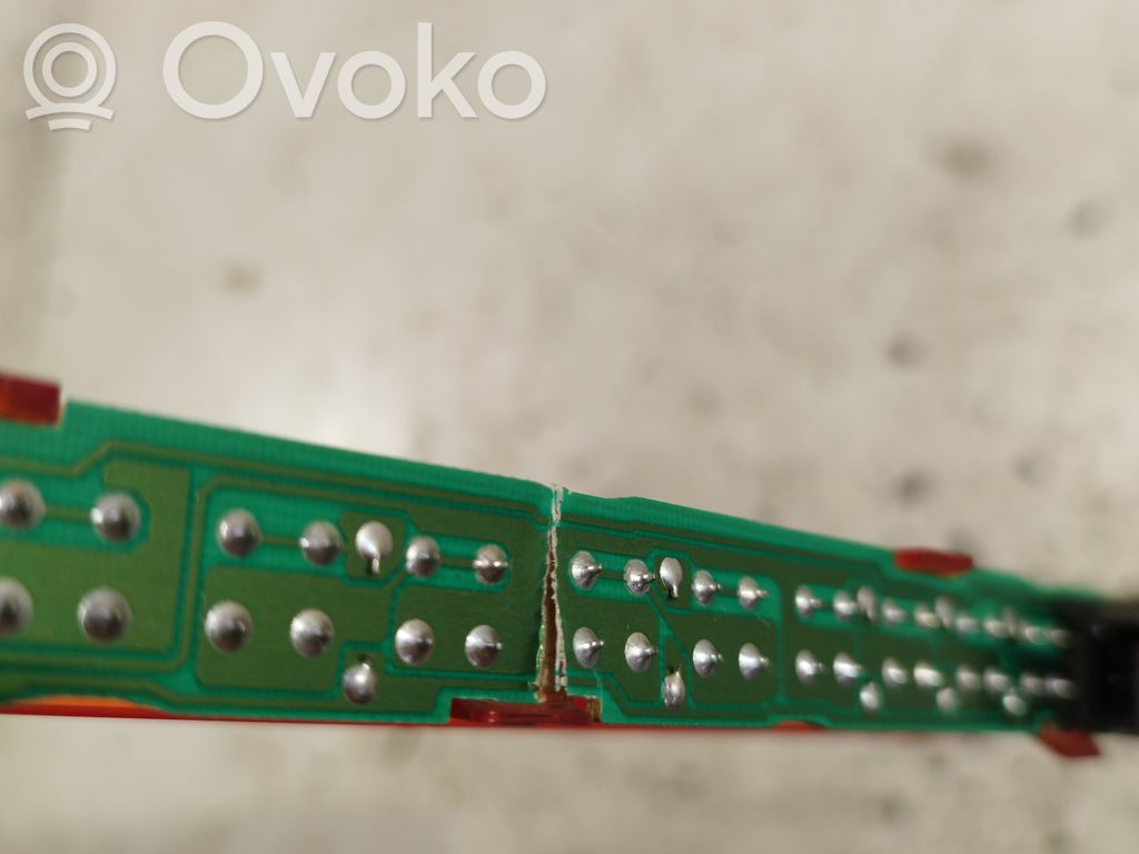 BMW 7 E65 E66 Third/center stoplight 
