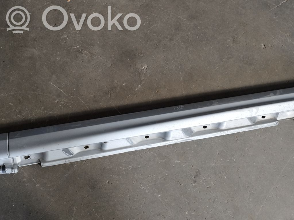 Volvo V70 Sill 