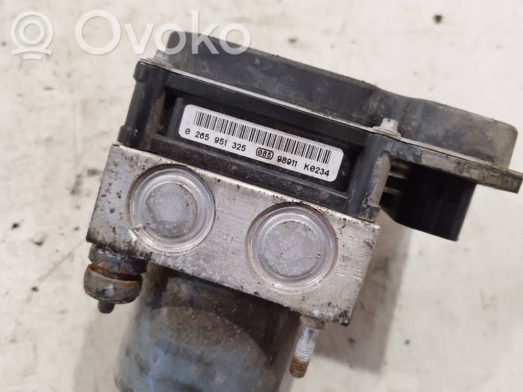 Peugeot 3008 I ABS Pump 