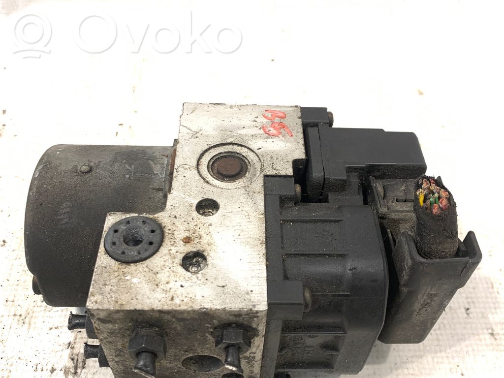 Volkswagen PASSAT B5 ABS Blokas 