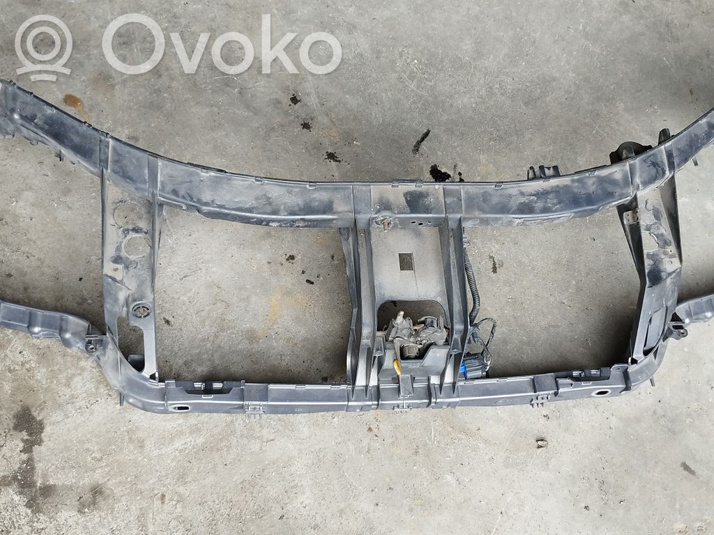 Ford Mondeo MK IV Radiatoru paneļa augšējā daļa (televizors) 