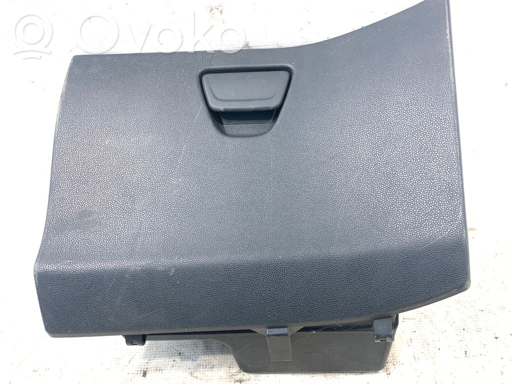 Ford Fiesta Daiktadėžė 