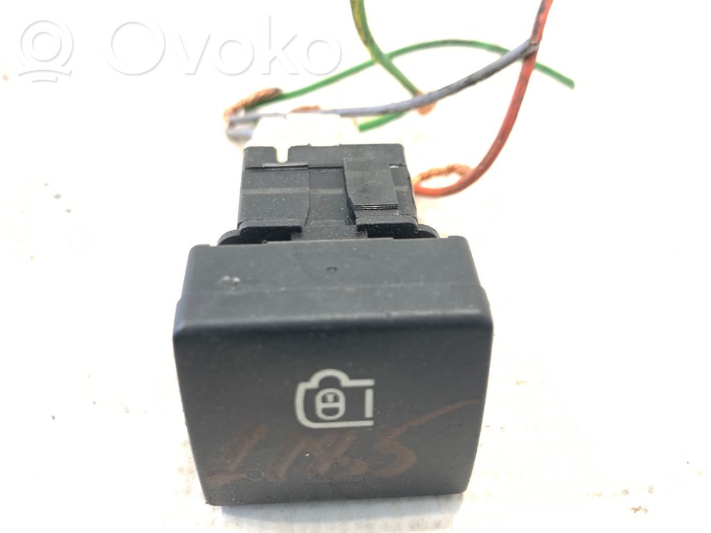 Peugeot Partner Central locking switch button 
