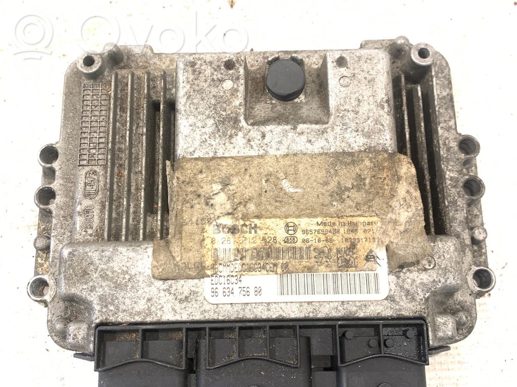 Peugeot 206 Engine control unit/module 