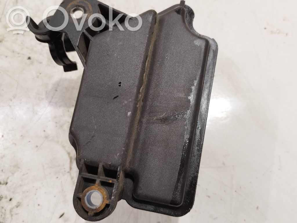 Ford Mondeo MK IV Vakuumo oro talpa 