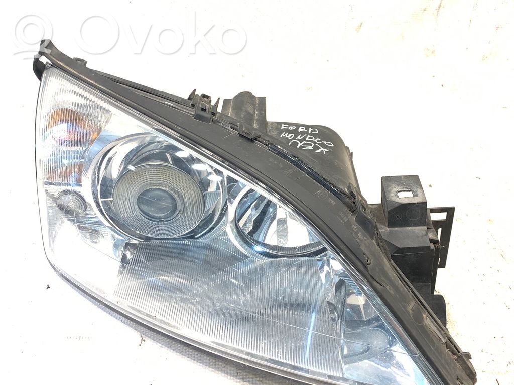 Ford Mondeo Mk III Scheinwerfer 