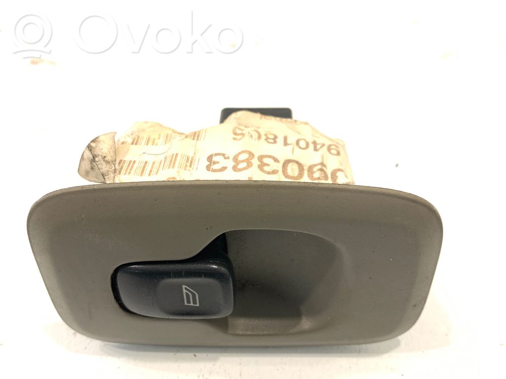 Volvo XC90 Electric window control switch 