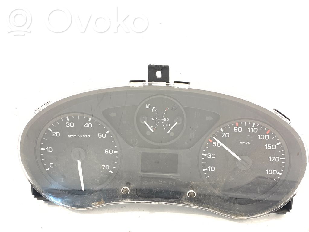 Speedometer (instrument cluster)   555001310104,78018LVM