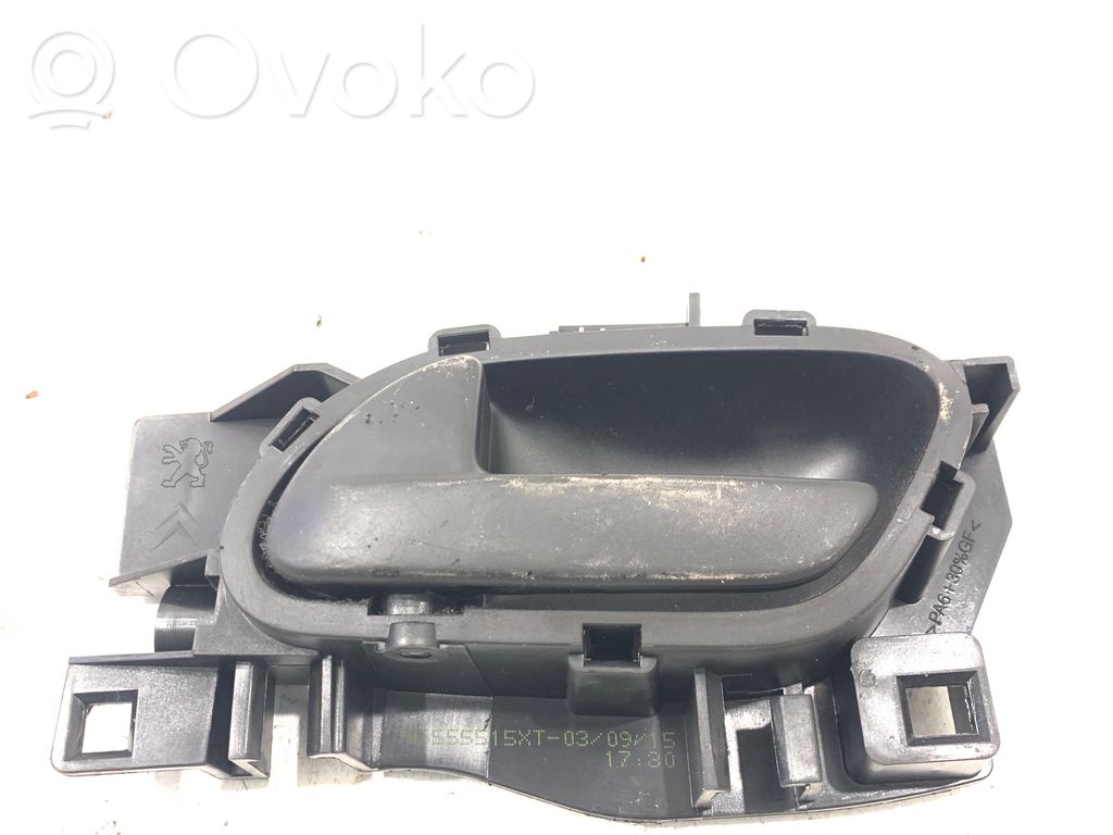 Peugeot Partner Front door interior handle 