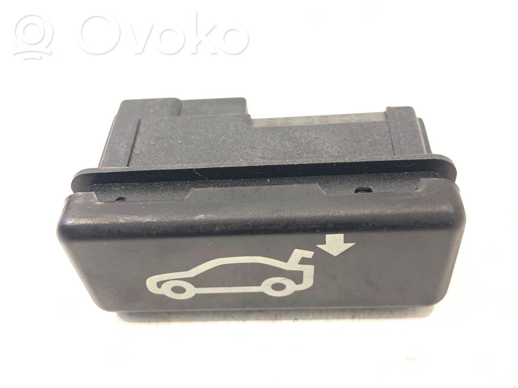 BMW 7 E65 E66 Interruptor para abrir la puerta trasera 