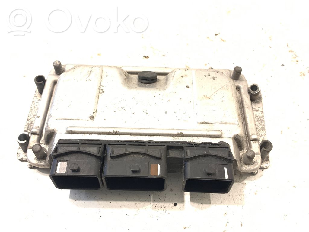 Citroen Xsara Picasso Engine control unit/module 