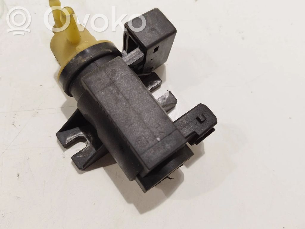 Opel Astra J Zawór podciśnienia / Elektrozawór turbiny 