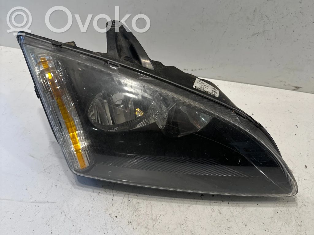 Ford Focus Scheinwerfer 