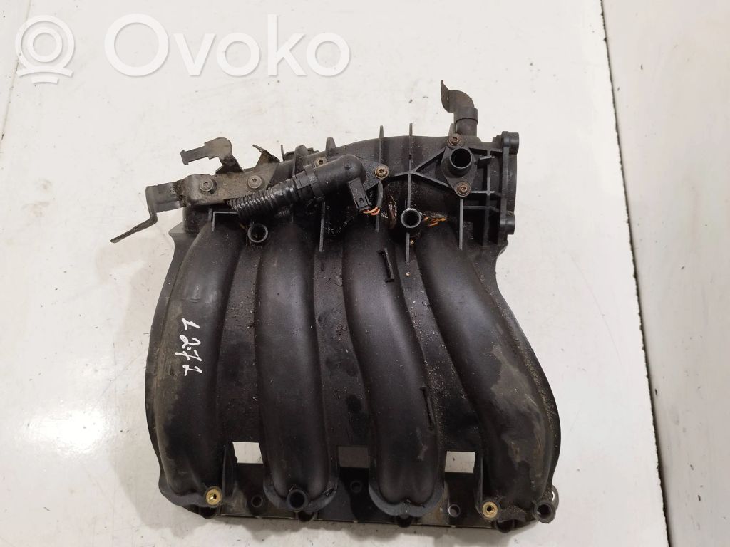 Intake manifold   7529438