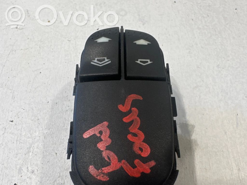 Ford Focus Electric window control switch 