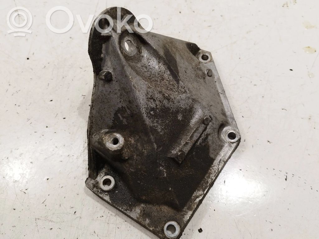 BMW 5 E60 E61 Engine mounting bracket 