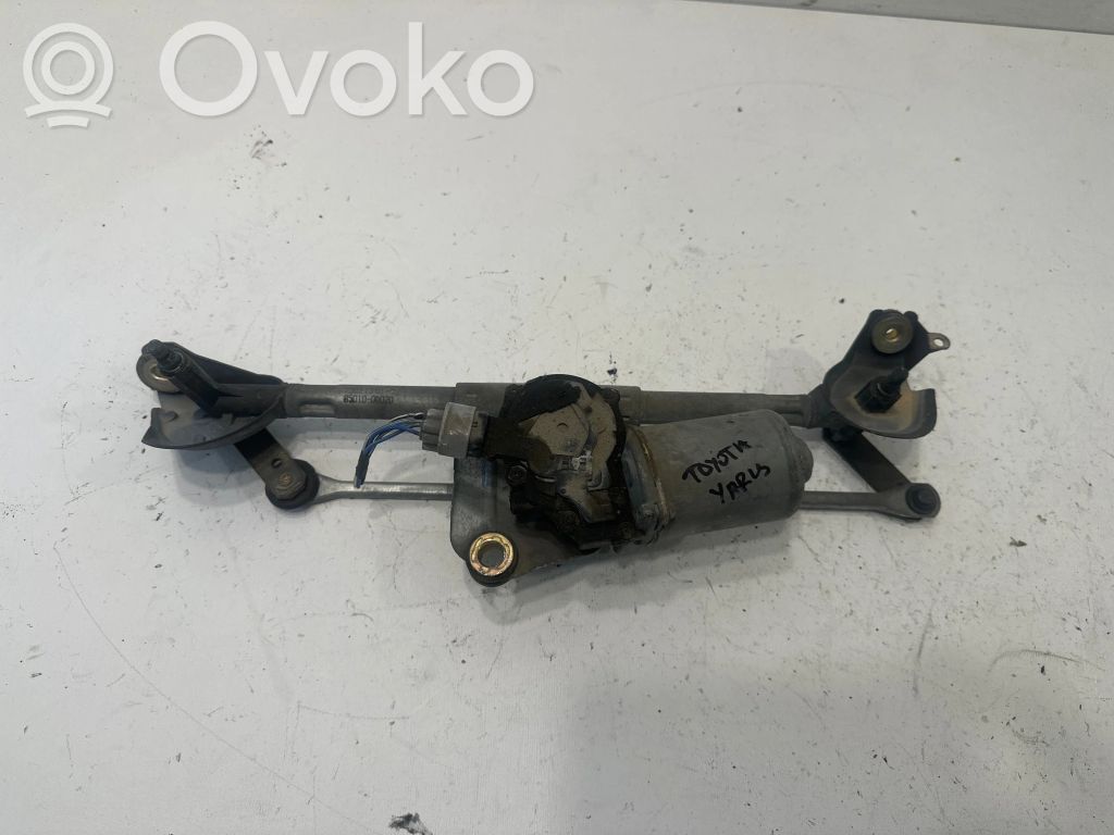 Toyota Yaris Mechanizm i silniczek wycieraczek szyby przedniej / czołowej 
