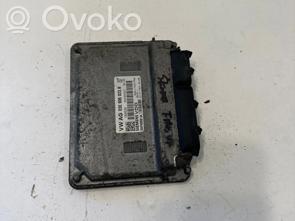 Skoda Fabia Mk2 (5J) Sterownik / Moduł ECU 