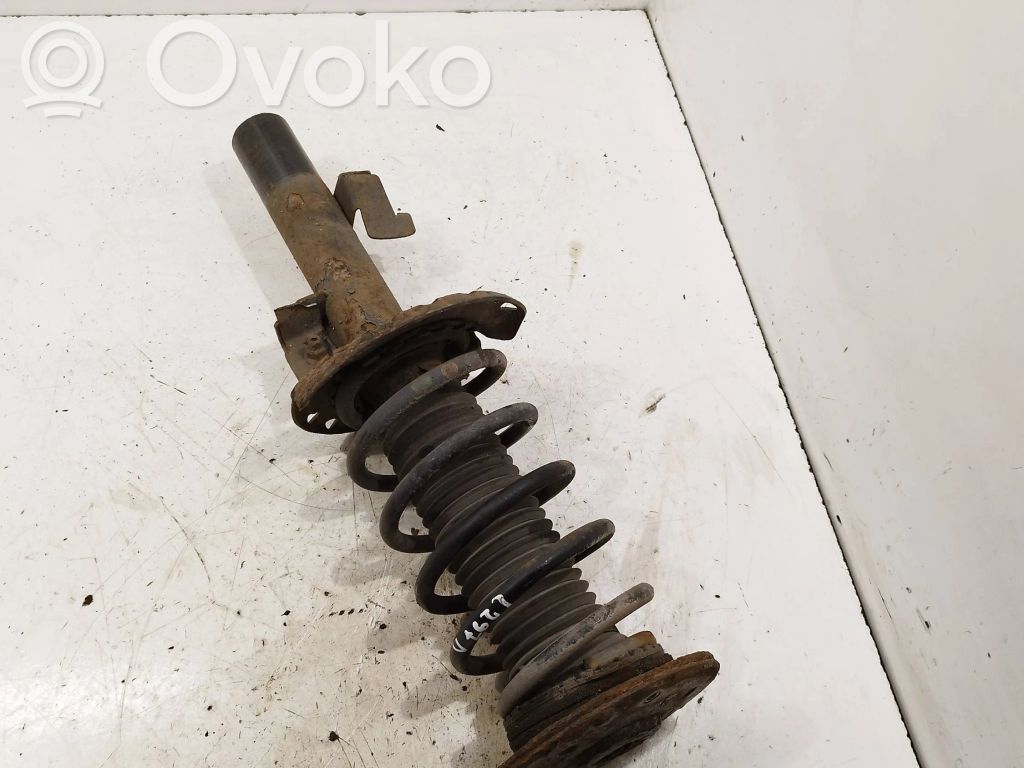 Volvo V70 Amortyzator osi przedniej ze sprężyną 