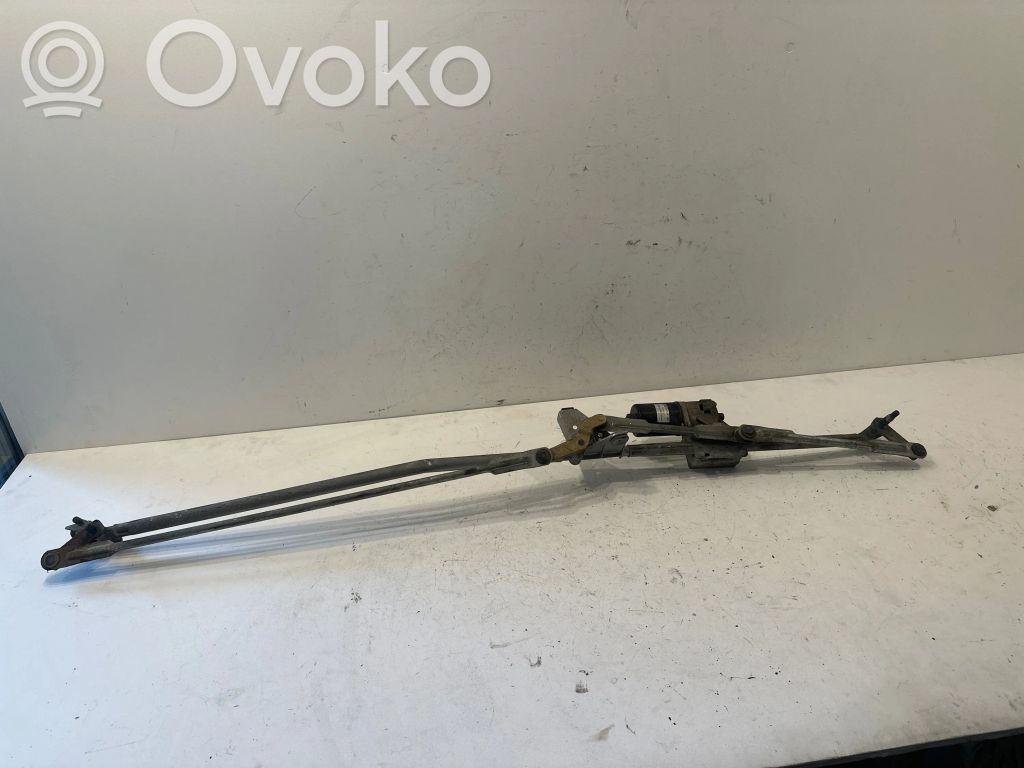 Citroen C4 I Front wiper linkage and motor 