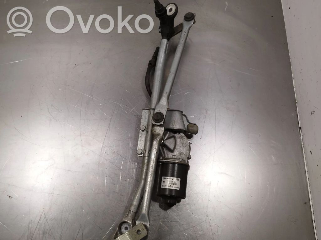 BMW 1 E81 E87 Front wiper linkage and motor 