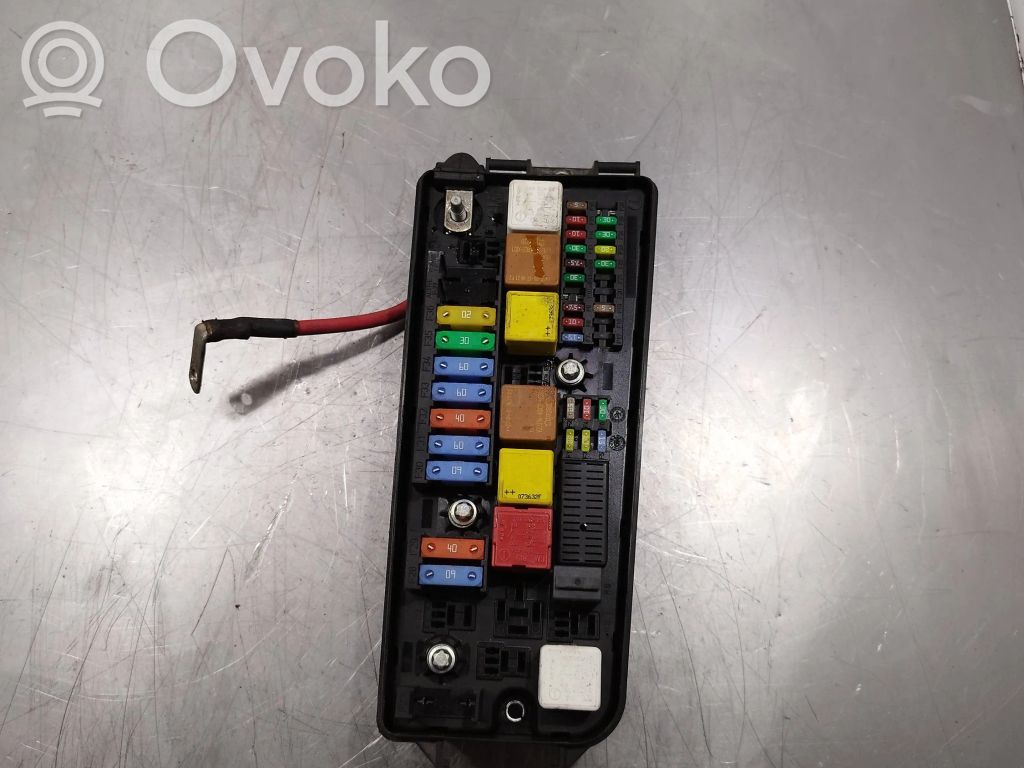 Opel Vectra C Fuse module 