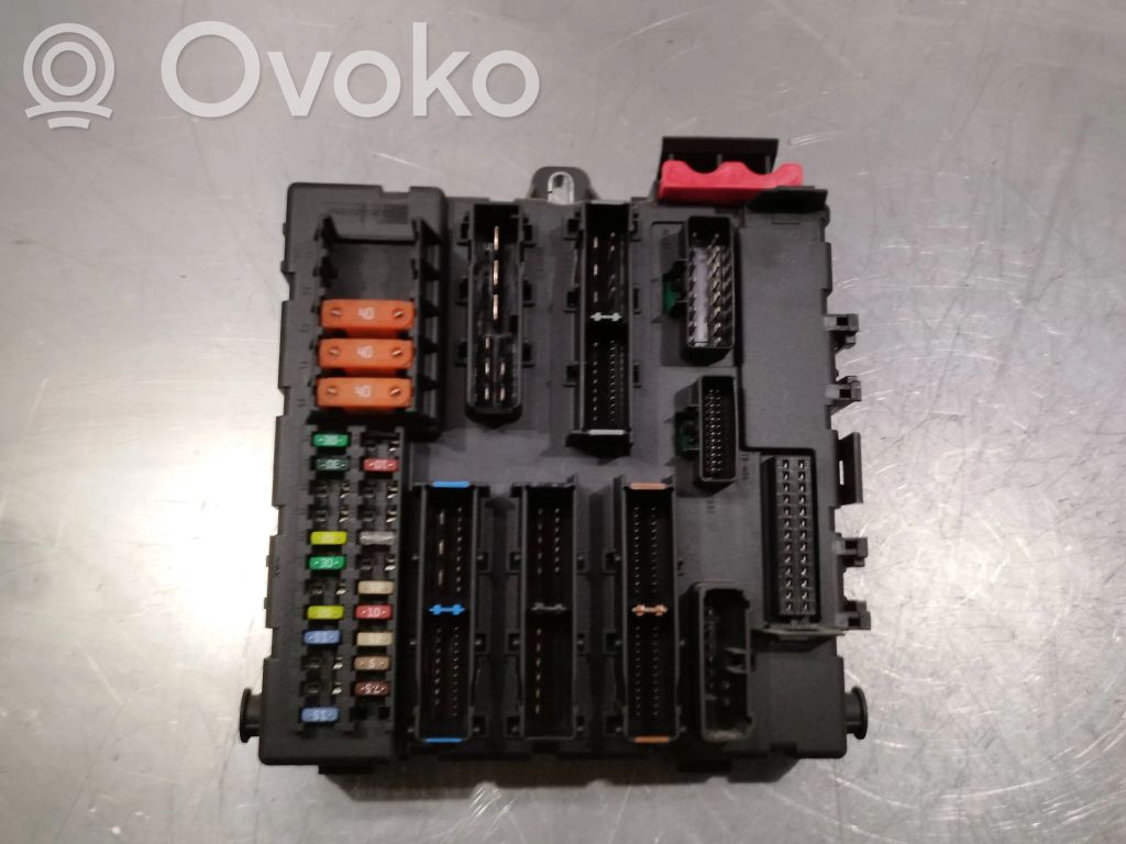 Opel Vectra C Fuse box set 