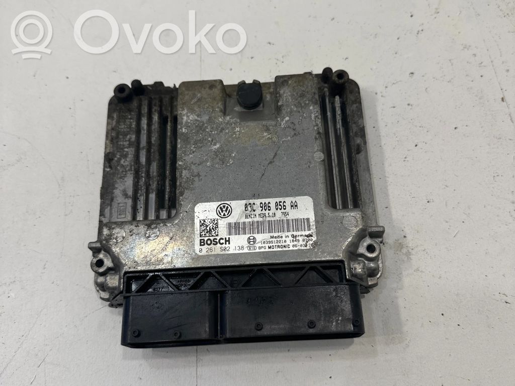 Volkswagen PASSAT B6 Engine control unit/module 