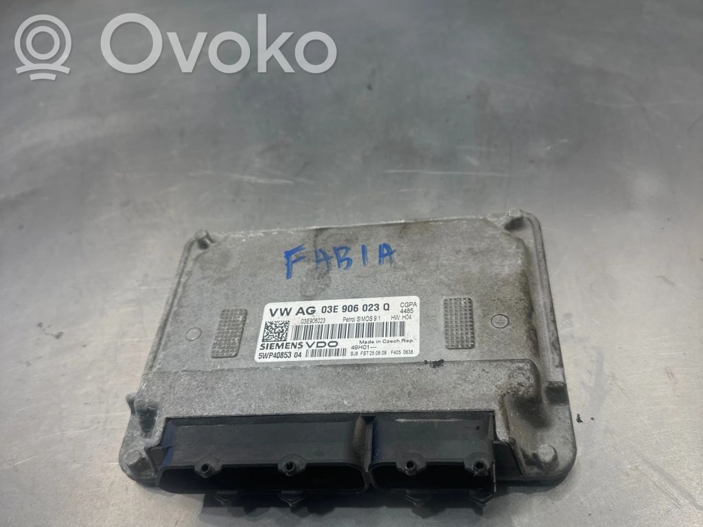 Skoda Fabia Mk2 (5J) Engine control unit/module 