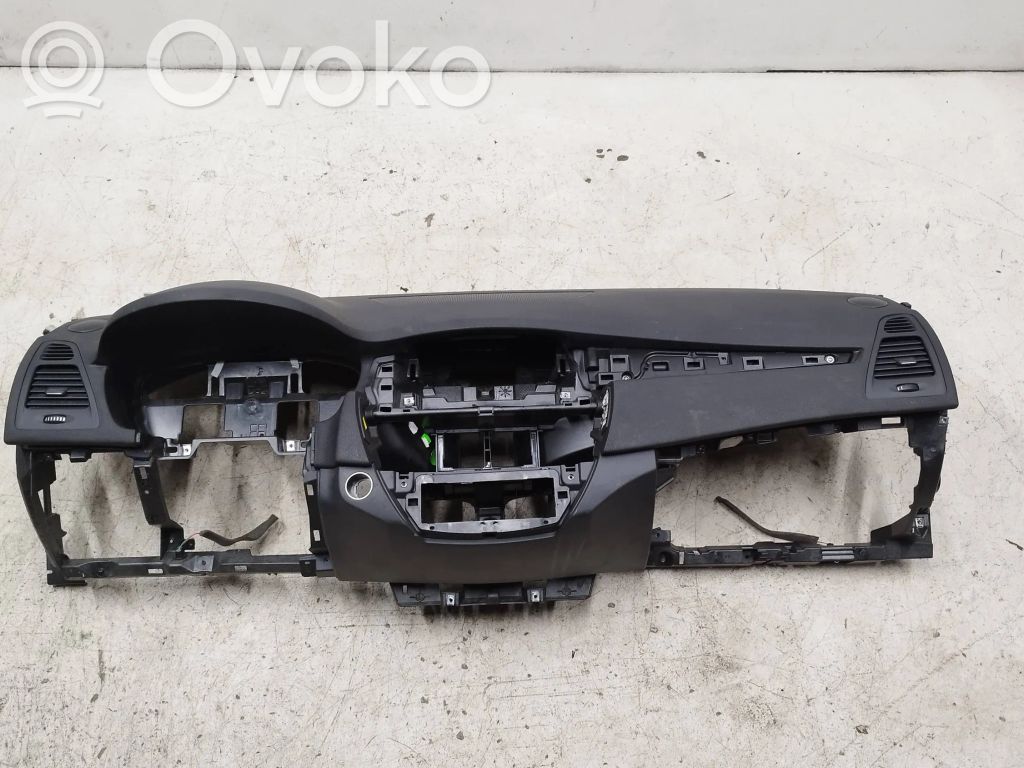 Renault Laguna III Panel de instrumentos 