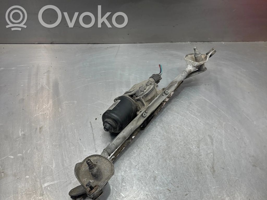 Toyota Corolla Verso AR10 Front wiper linkage and motor 