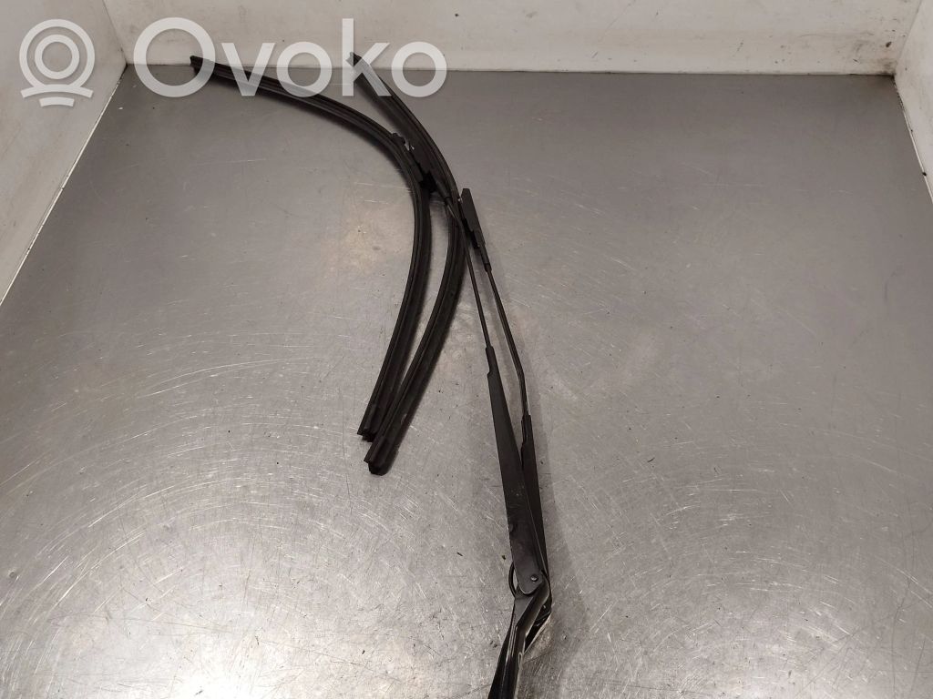 Peugeot 308 Ramię wycieraczki szyby przedniej / czołowej 