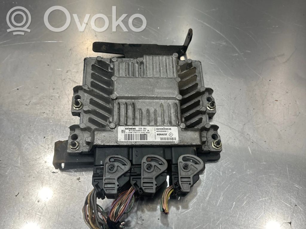 Renault Megane II Engine control unit/module 
