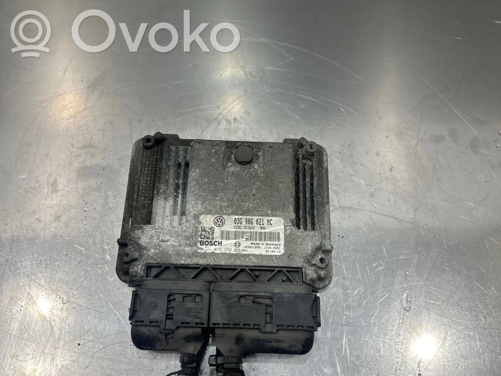 Skoda Octavia Mk2 (1Z) Engine control unit/module 