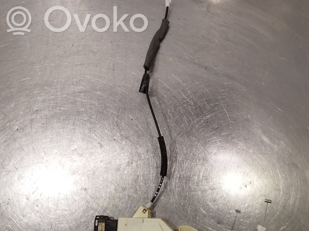 Citroen C5 Front door lock 