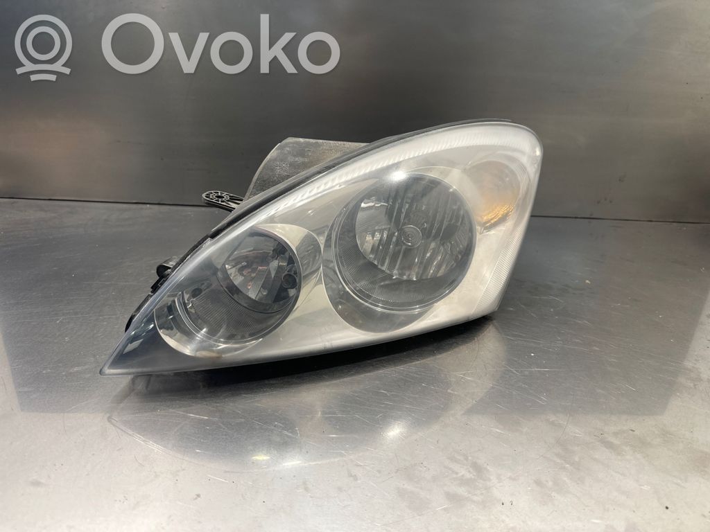 KIA Ceed Headlight/headlamp 