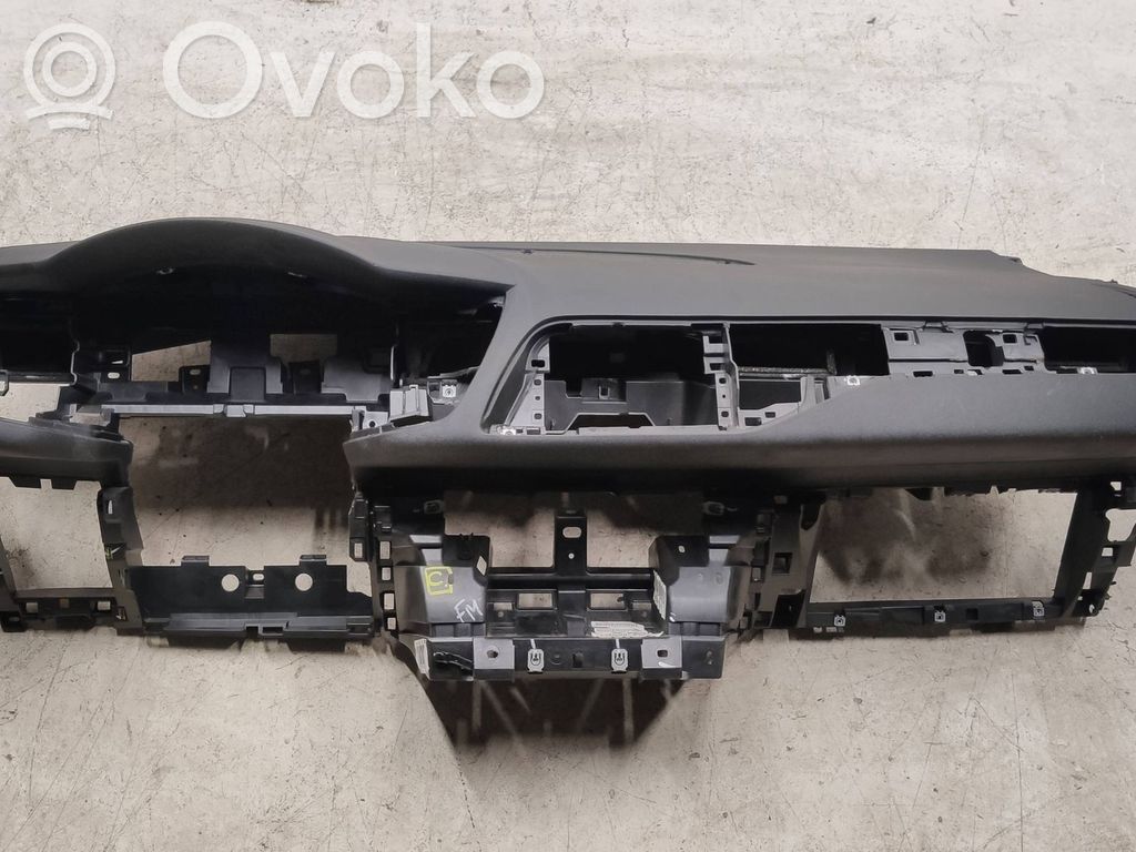 Citroen C5 Panelė 
