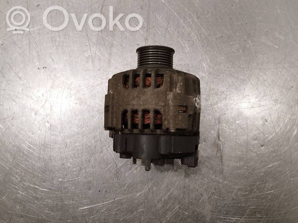 Renault Clio III Generator/alternator 