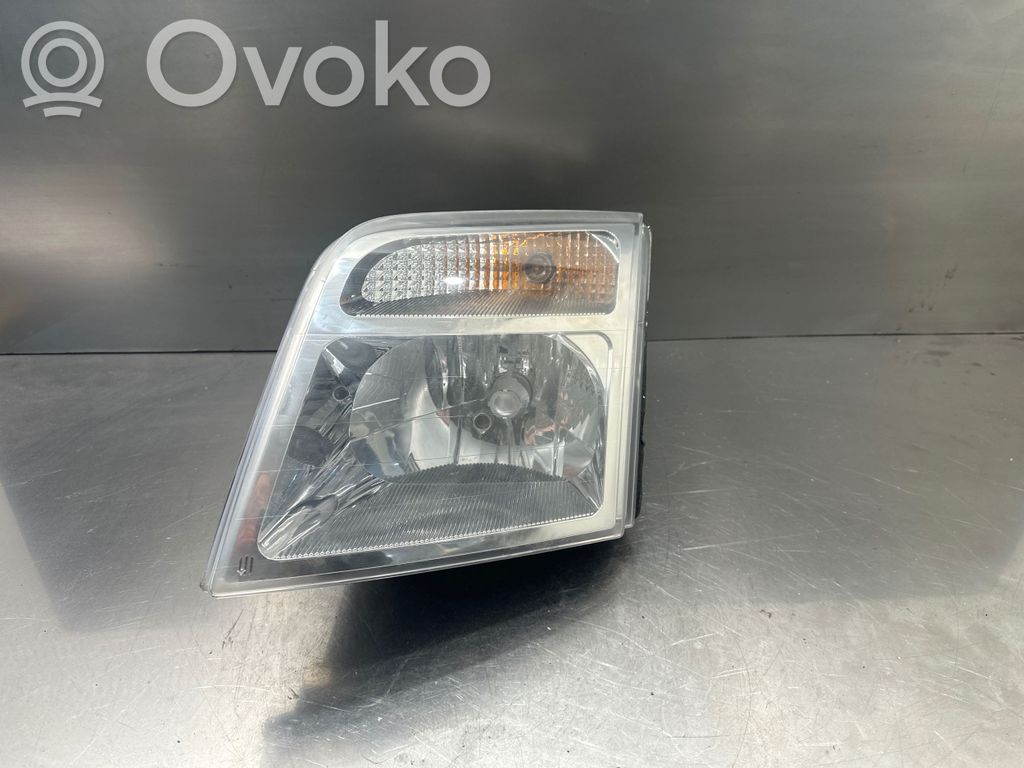 Ford Connect Headlight/headlamp 