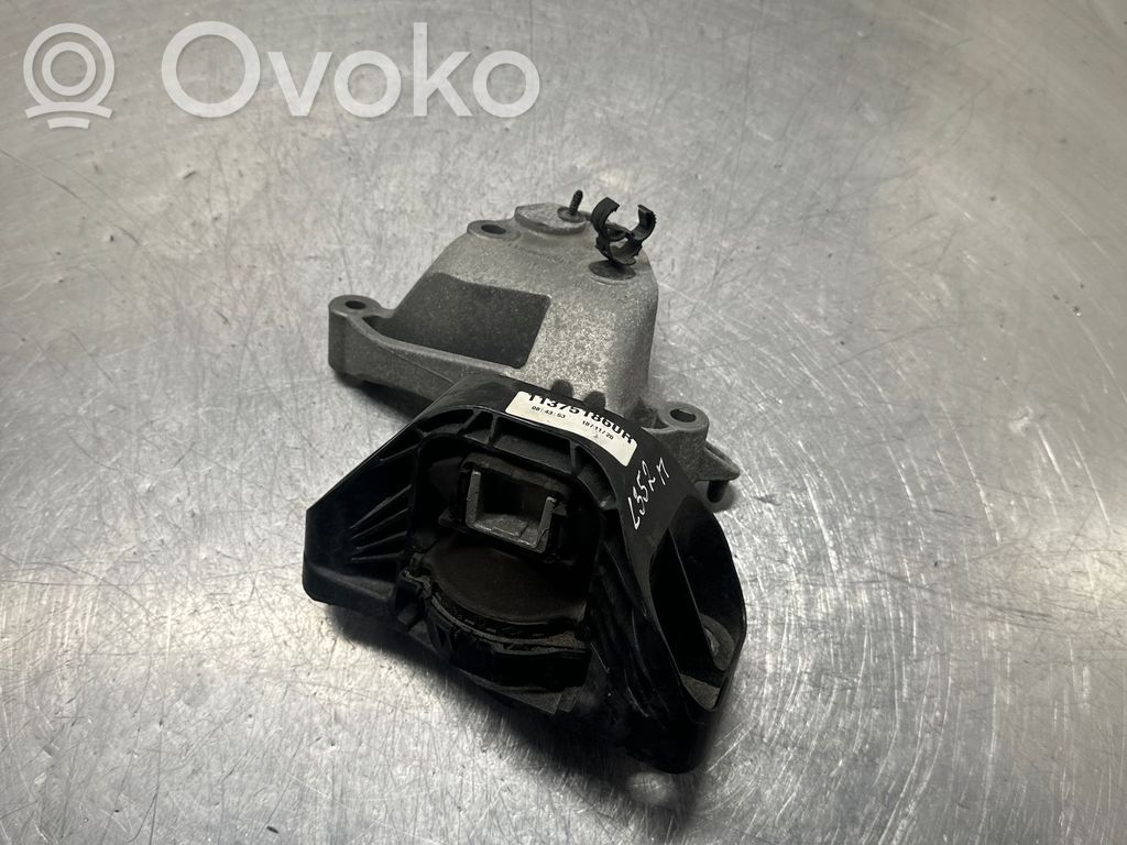 Engine mount bracket   112327345R,113751860R,18A1120