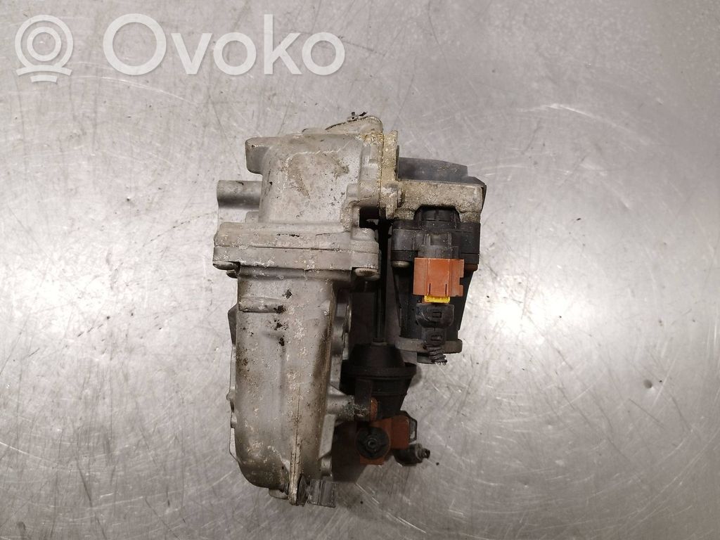 Opel Meriva B Válvula EGR 