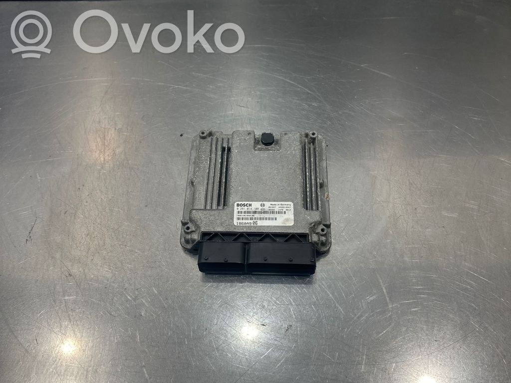 Mitsubishi Outlander Engine control unit/module 